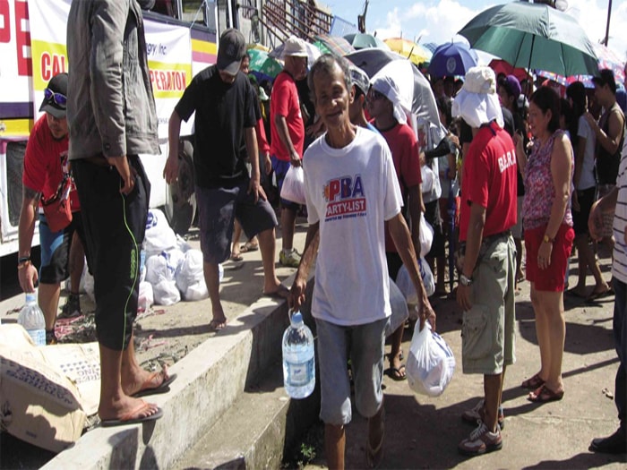 How Filipinos abroad help Motherland